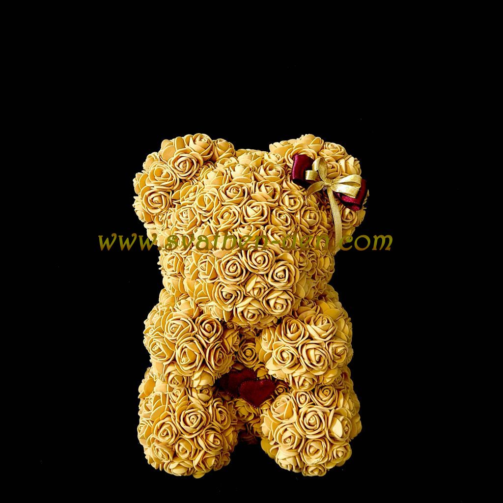 Мече от рози GOLD