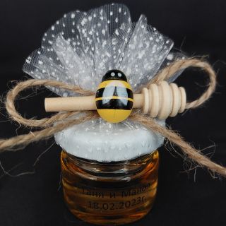 Бурканче с мед и калинка