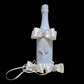 Екрю шампанско с бижу №71