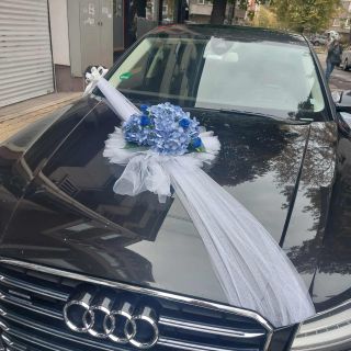 Украса за кола