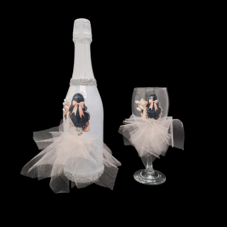 Шампанско с чаша